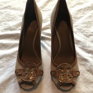 Tory Burch Linen Wedge 10.5